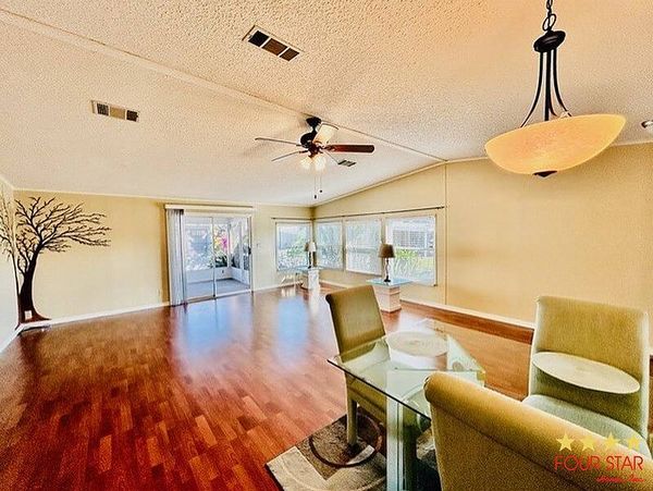 499 La Playa, Edgewater FL 32141