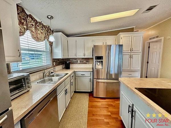 499 La Playa, Edgewater FL 32141