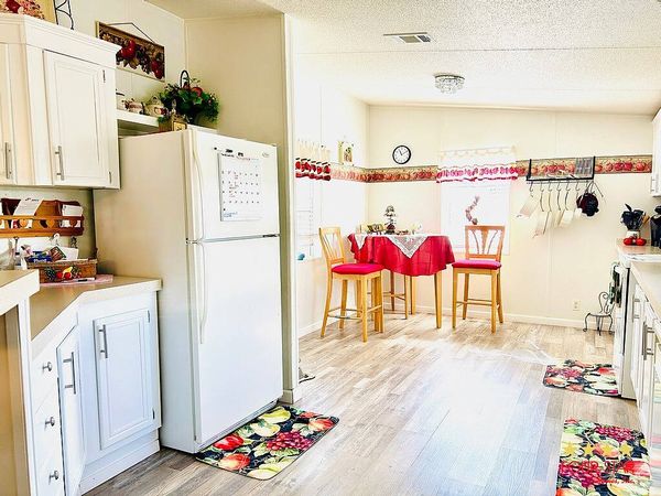 1619 APACHE TRL, Leesburg FL 34748