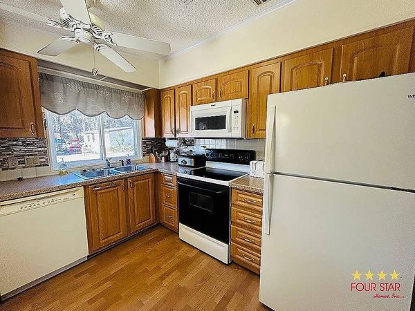 28944 HUBBARD ST, Lot 54, Leesburg FL 34748