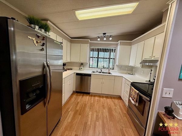 3952 Sabal Drive, Oviedo FL 32765