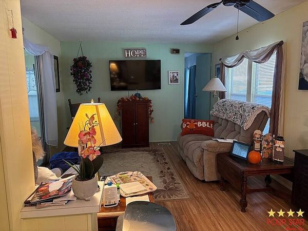 209 Countryside Dr, Orange City FL 32763