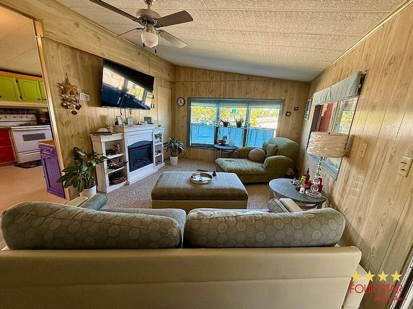 2482 Harcourt Terrace , Orange City FL 32763