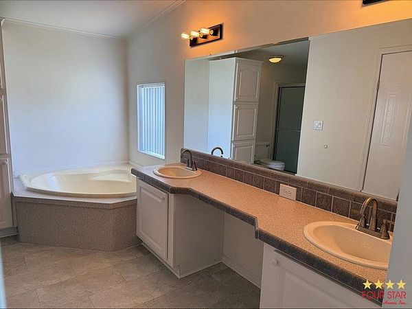 96 HABERSHAM DR, Flagler Beach FL 32136