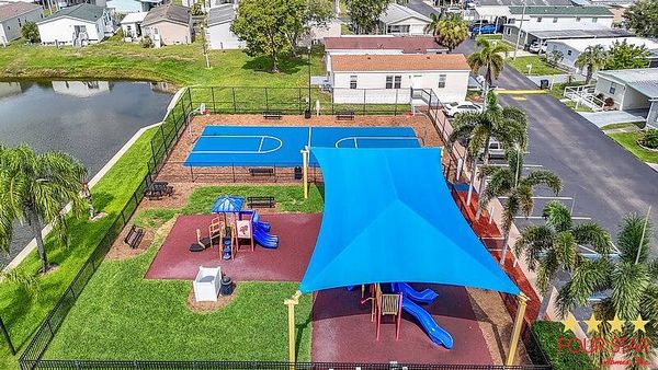 1370 Autumn Drive, Tampa FL 33613