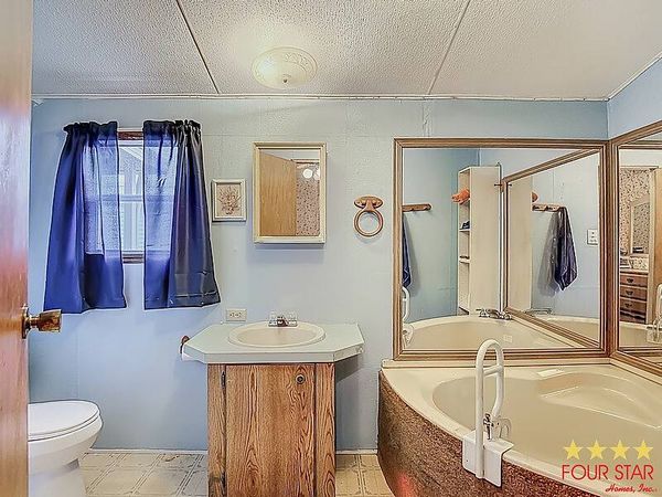 1370 Autumn Drive, Tampa FL 33613