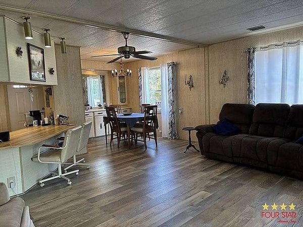 2442 Greenhedge Dr, Orange City FL 32763