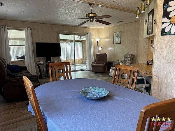 2442 Greenhedge Dr, Orange City FL 32763