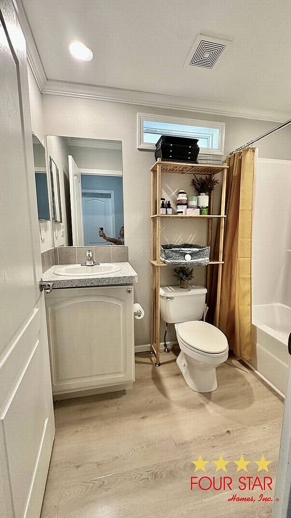 159 DURHAM CIR., Kissimmee FL 34746