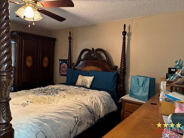 2333 Sandlewood Ln, Orange City FL 32763