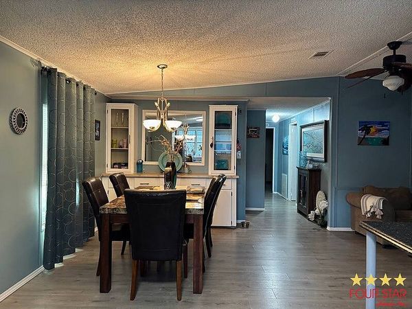 2333 Sandlewood Ln, Orange City FL 32763