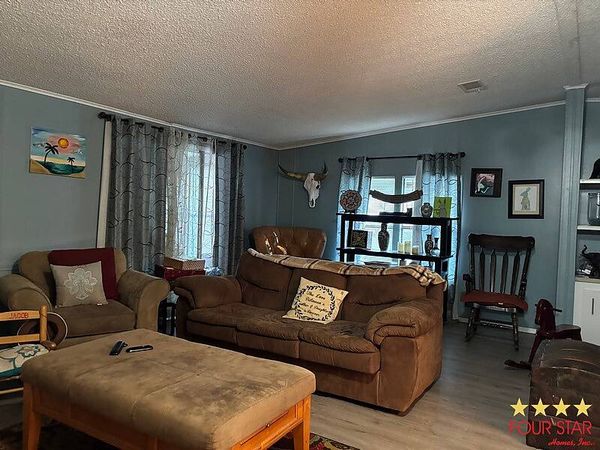 2333 Sandlewood Ln, Orange City FL 32763