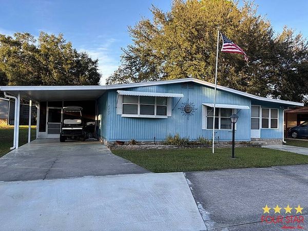 2333 Sandlewood Ln, Orange City FL 32763