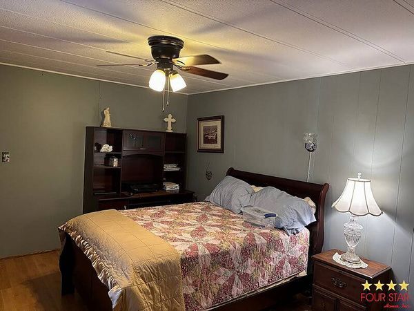 2484 Woodvale Ter, Orange City FL 32763