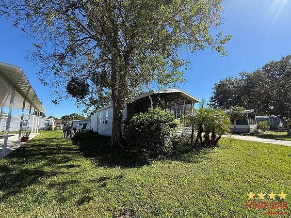 682 Royal Oak Dr. E, Winter Garden FL 34787