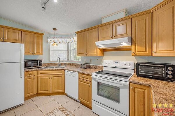 1846 Persimmon Circle, Edgewater FL 32132