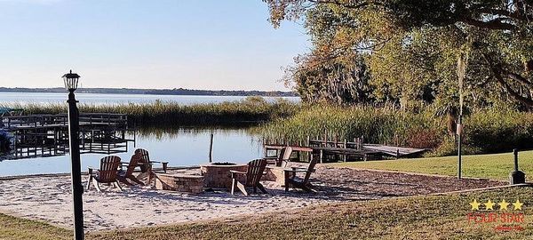 1270 Citrus Dr, Leesburg FL 34788