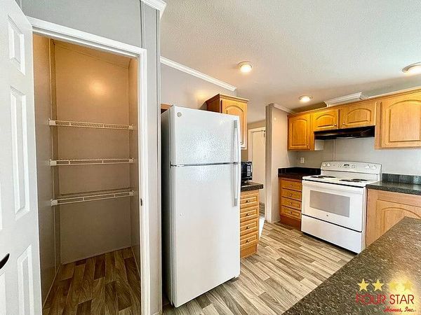 220 Bahia Mar Dr, Apopka FL 32712