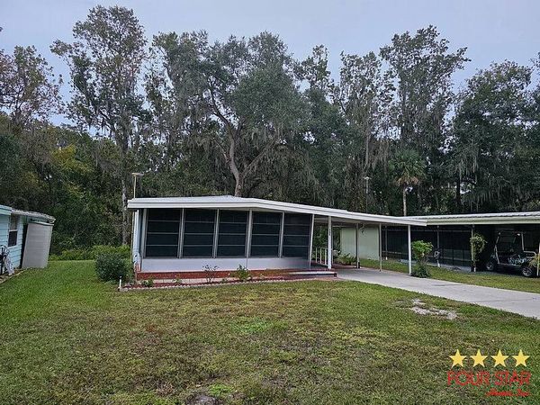 135 Kings Blvd, Leesburg FL 34748