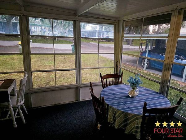 135 Kings Blvd, Leesburg FL 34748