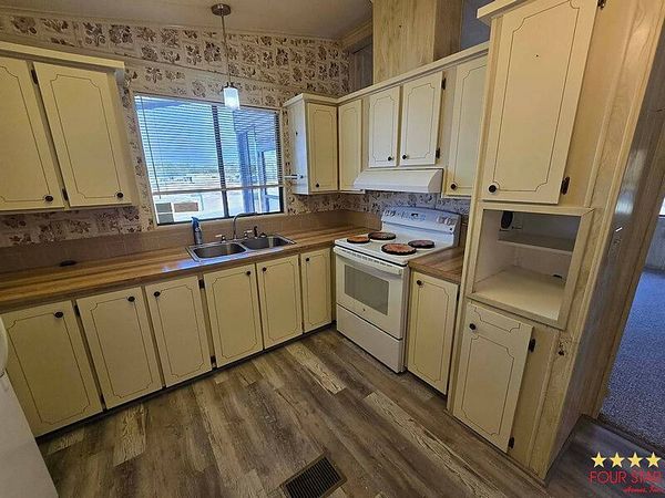 20 El Presidente Blvd, Leesburg FL 34748