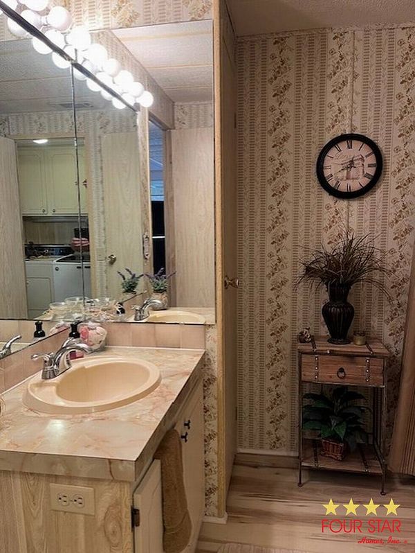 14240 Pine Valley Rd, Orlando FL 32826