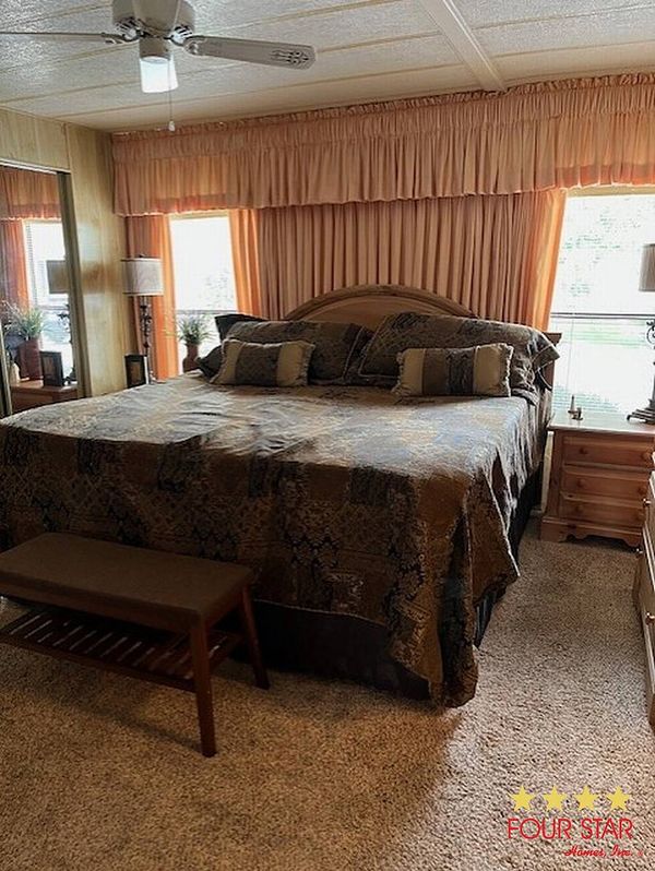 14240 Pine Valley Rd, Orlando FL 32826