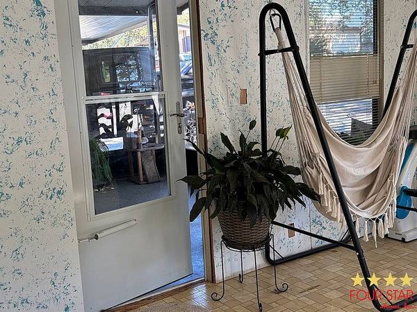 451 Greenhedge Dr, Orange City FL 32763