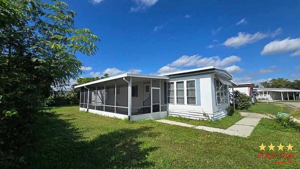 2818 Silver Spur Ln, Orlando FL 32822