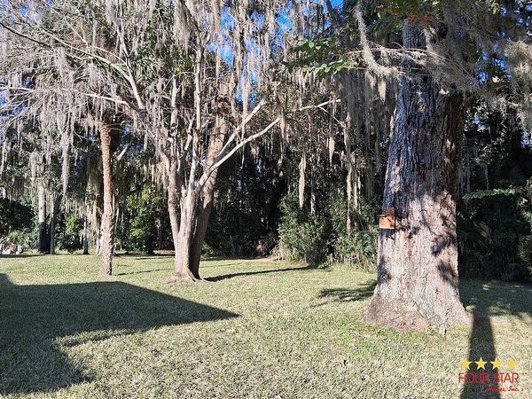 16 Winthrop Ln, Flagler Beach FL 32136