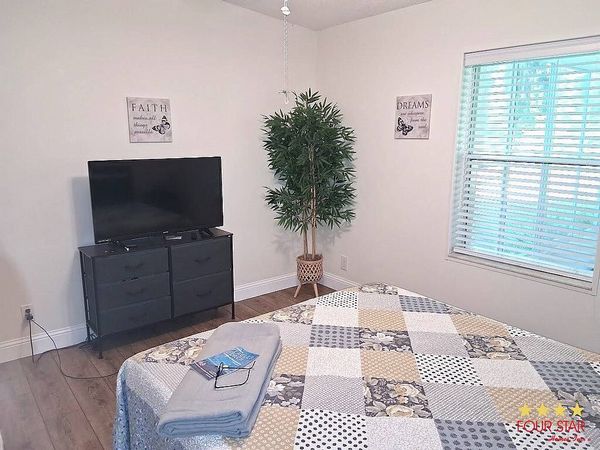 16 Winthrop Ln, Flagler Beach FL 32136