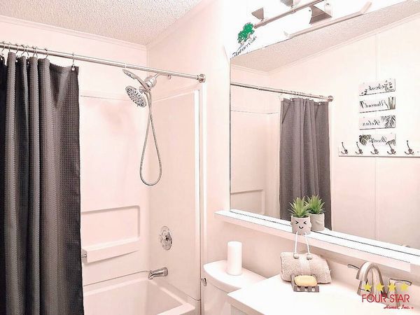 16 Winthrop Ln, Flagler Beach FL 32136