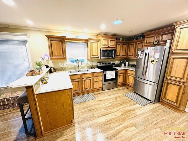 967 Laura St, Casselberry FL 32707