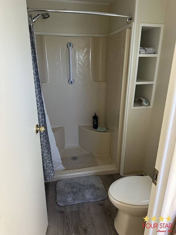 180 Congress St, Vero Beach FL 32966