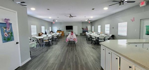 215 Palm Drive, Lot 215, Tampa FL 33613