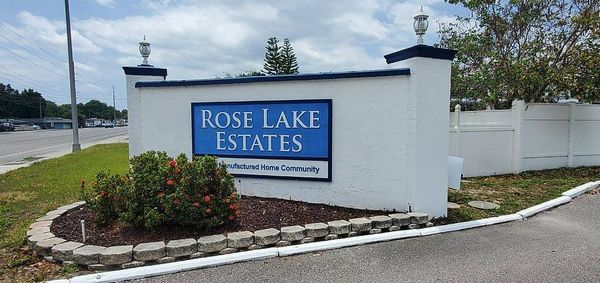 225 Sun Valley , Tampa FL 33613