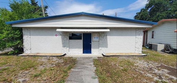 225 Sun Valley , Tampa FL 33613