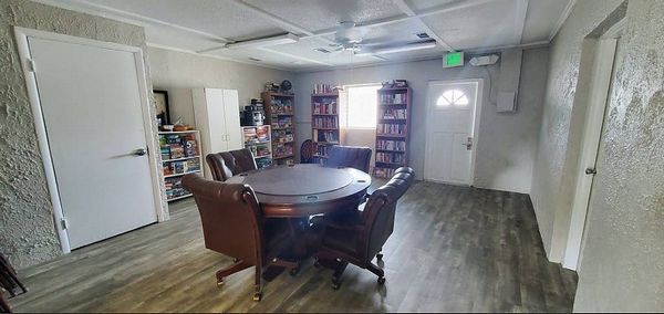 225 Sun Valley , Tampa FL 33613