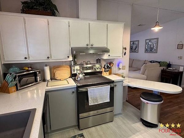 9 Hudson Falls, Ormond Beach FL 32174