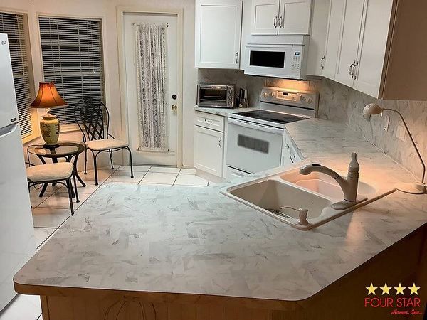 6521 Brandywine Dr South, Lot 547, Margate FL 33063