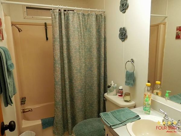 916 Quail Dr, DeLand FL 32724