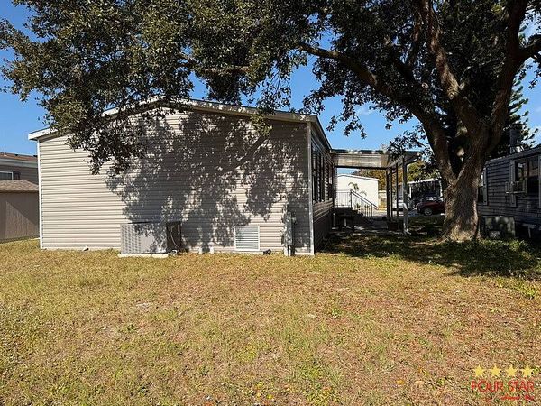 267 Palm Castle Dr, Port Orange FL 32127