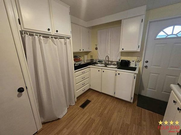 123 S Lake Dr, Lot 0445, Leesburg FL 34788