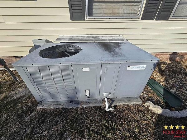 123 S Lake Dr, Lot 0445, Leesburg FL 34788