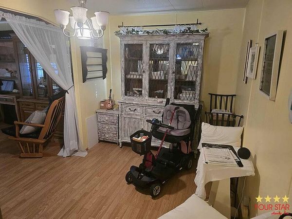 123 S Lake Dr, Lot 0445, Leesburg FL 34788