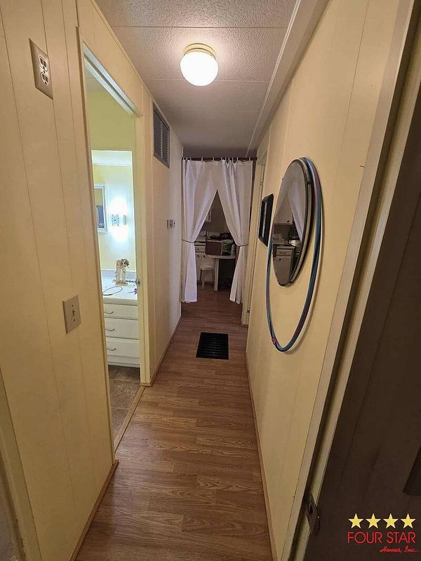 123 S Lake Dr, Lot 0445, Leesburg FL 34788