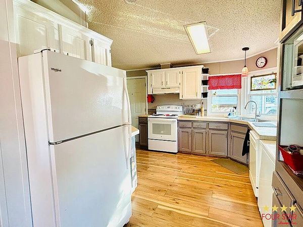 10 Rio Grande, Leesburg FL 34748