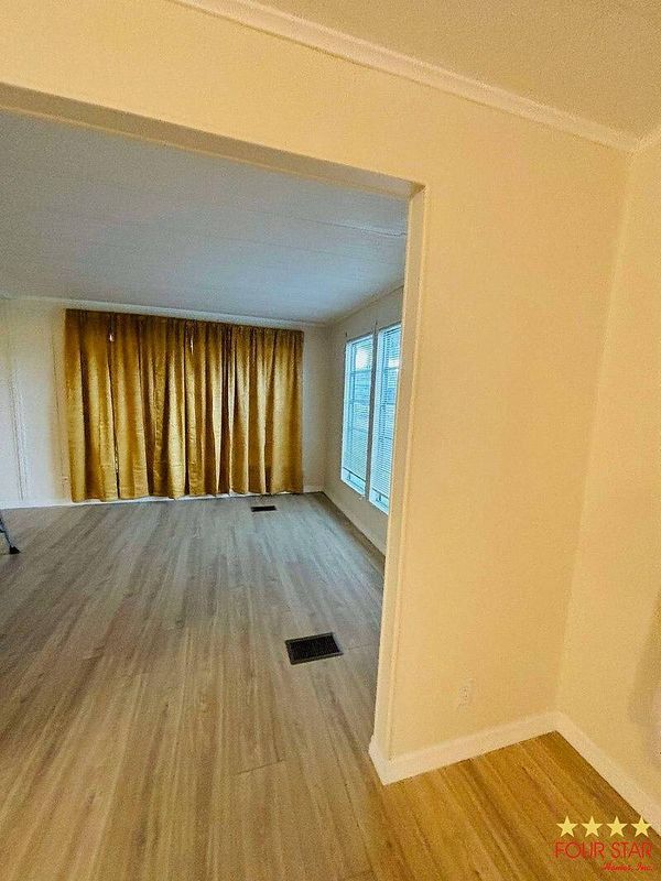 8775 20th St, Lot 571, Vero Beach FL 32966