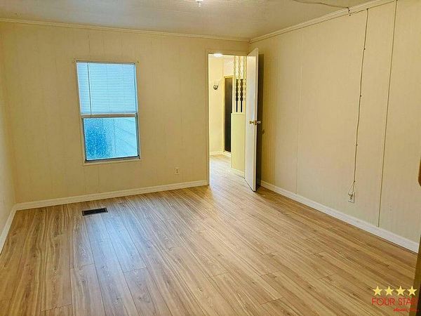 8775 20th St, Lot 571, Vero Beach FL 32966