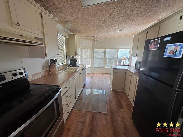 14 Sugarboat Dr, Leesburg FL 34788